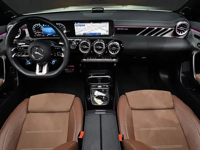 2025 Mercedes-Benz CLA с пробегом 8 168 км