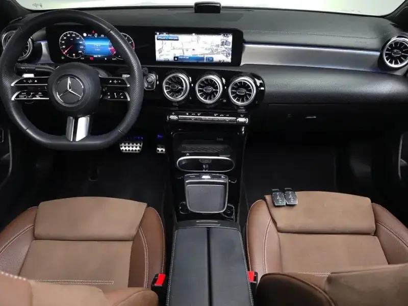 2024 Mercedes-Benz CLA с пробегом 21 802 км