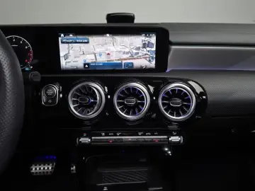 2024 Mercedes-Benz CLA с пробегом 21 802 км