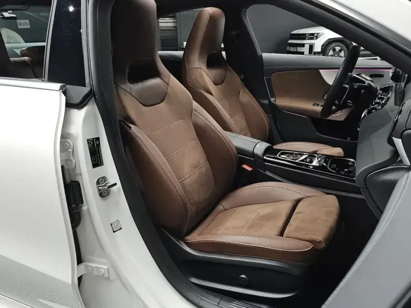 2025 Mercedes-Benz CLA с пробегом 8 168 км