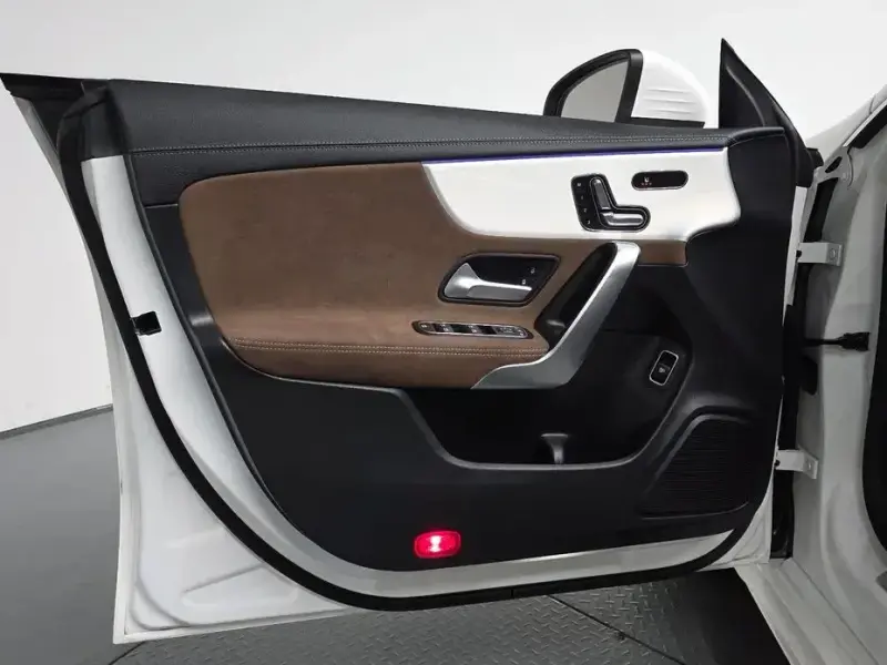 2024 Mercedes-Benz CLA с пробегом 21 802 км