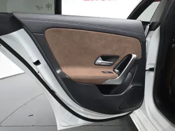 2024 Mercedes-Benz CLA с пробегом 21 802 км