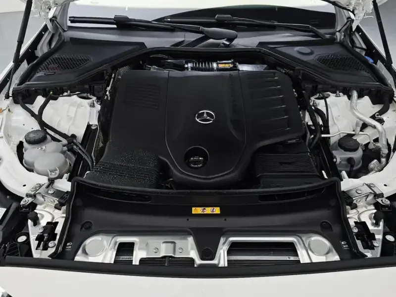 2025 Mercedes-Benz E-Класс с пробегом 5 569 км