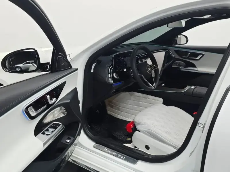 2025 Mercedes-Benz E-Класс с пробегом 5 569 км