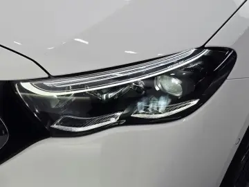 2025 Mercedes-Benz E-Класс с пробегом 5 569 км