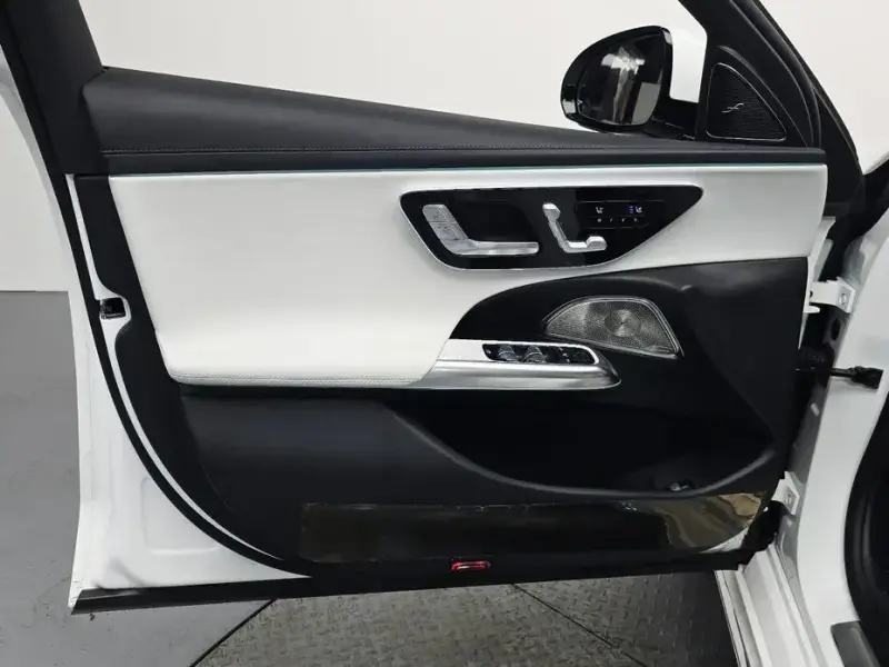 2025 Mercedes-Benz E-Класс с пробегом 5 569 км