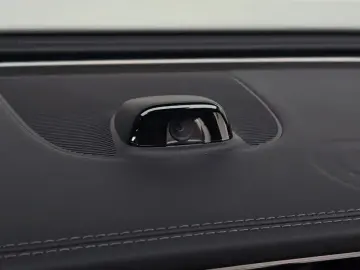 2025 Mercedes-Benz E-Класс с пробегом 5 569 км