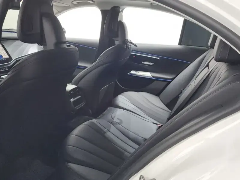 2024 Mercedes-Benz E-Класс с пробегом 26 572 км