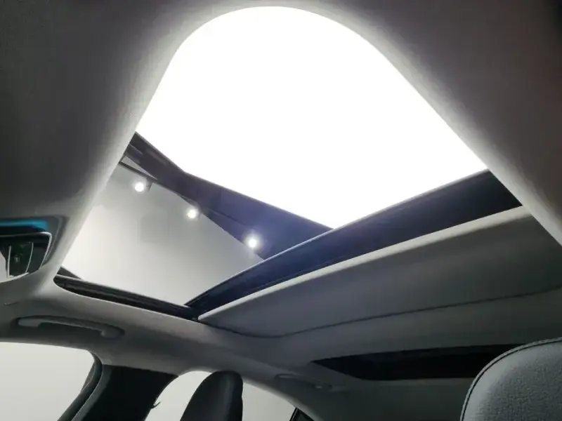 2024 Mercedes-Benz E-Класс с пробегом 26 572 км