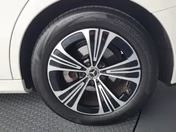 2024 Mercedes-Benz E-Класс с пробегом 26 572 км