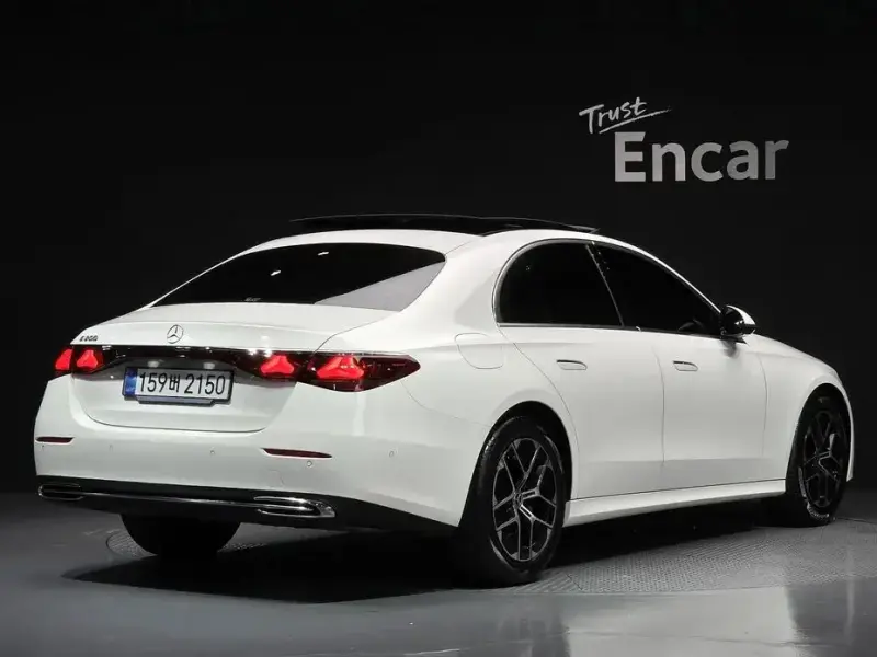 2025 Mercedes-Benz E-Класс с пробегом 7 275 км
