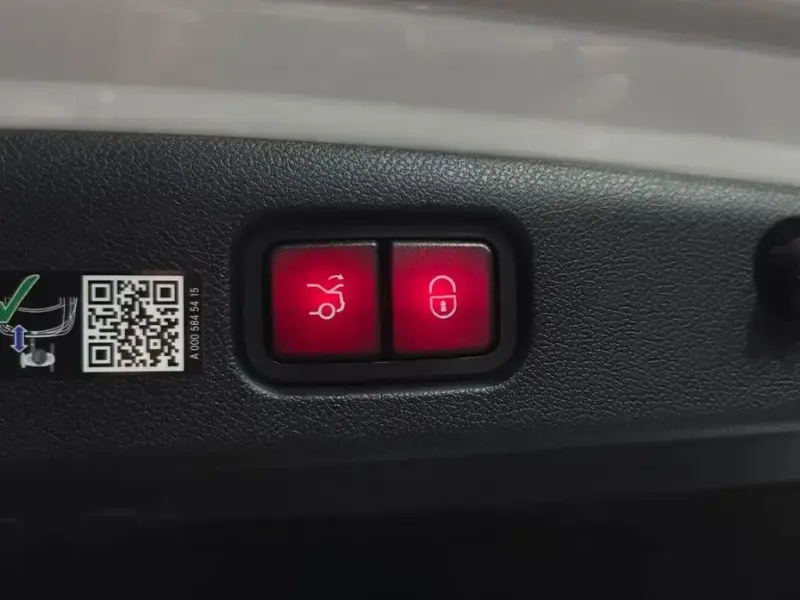 2025 Mercedes-Benz E-Класс с пробегом 7 275 км