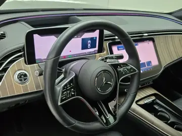 2025 Mercedes-Benz E-Класс с пробегом 10 360 км