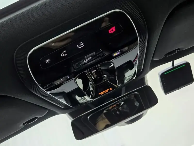 2025 Mercedes-Benz E-Класс с пробегом 10 360 км