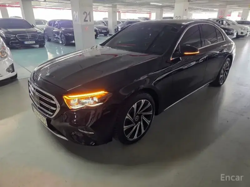 2024 Mercedes-Benz E-Класс с пробегом 24 000 км