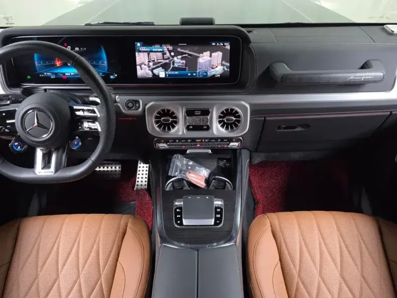 2025 Mercedes-Benz G-Класс с пробегом 12 149 км