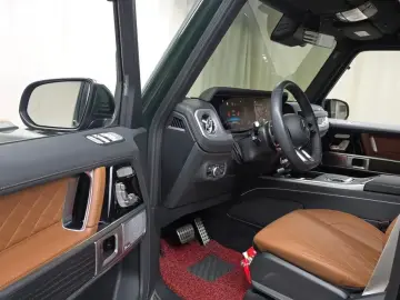 2025 Mercedes-Benz G-Класс с пробегом 12 149 км