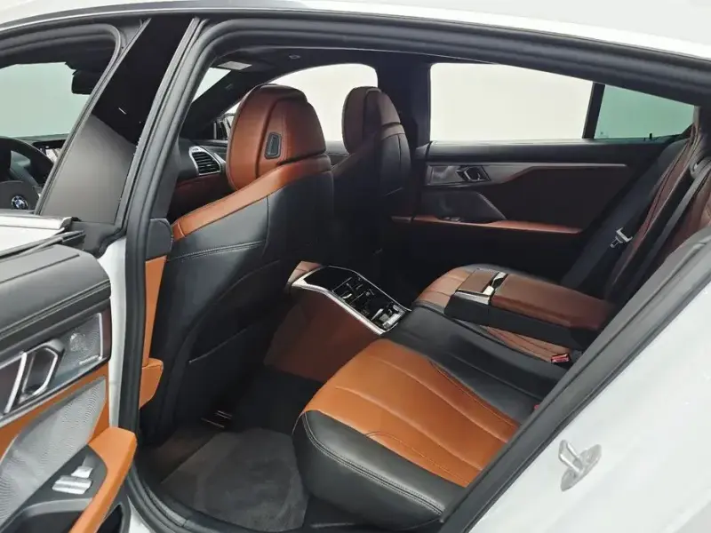 2024 BMW 8 серии с пробегом 22 126 км