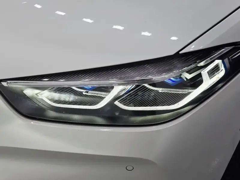 2024 BMW 8 серии с пробегом 22 126 км