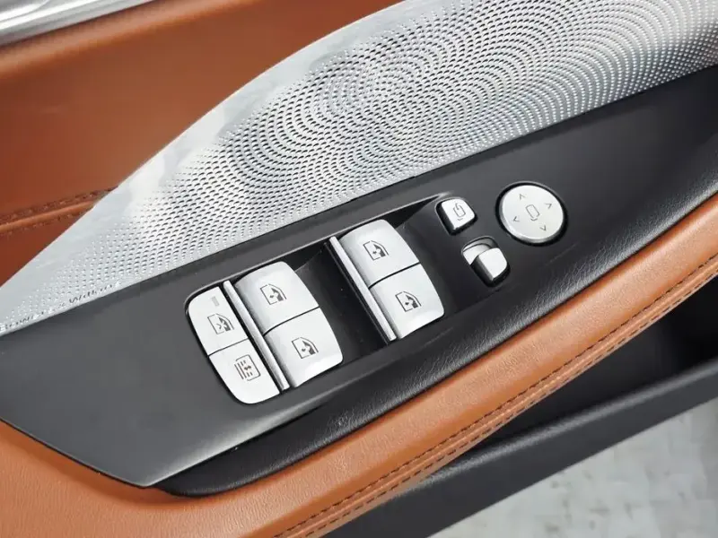 2024 BMW 8 серии с пробегом 22 126 км
