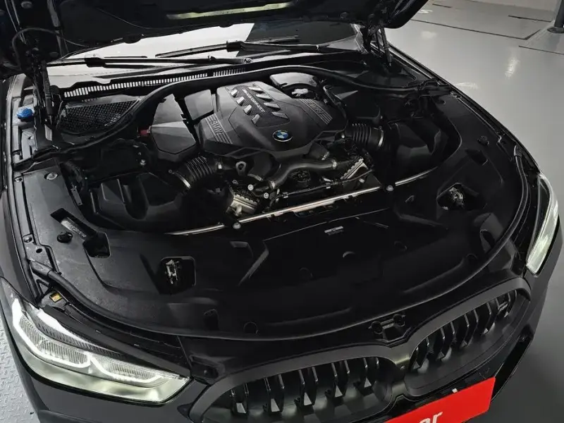 2025 BMW 8 серии с пробегом 18 523 км