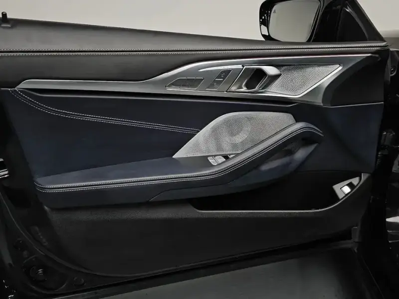 2025 BMW 8 серии с пробегом 18 523 км