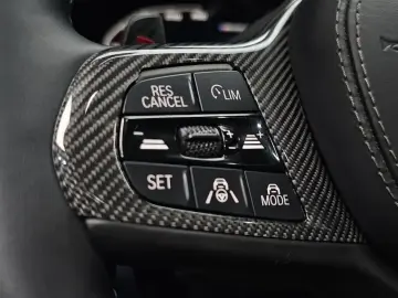 2025 BMW 8 серии с пробегом 18 523 км