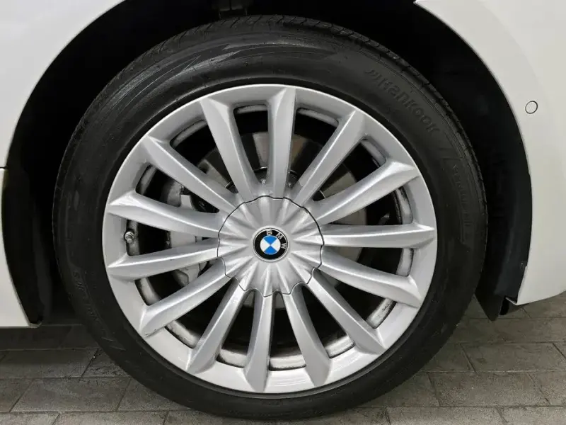 2021 BMW 6 серии с пробегом 28 042 км