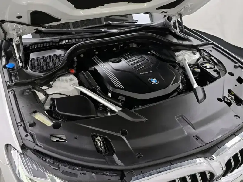 2021 BMW 6 серии с пробегом 28 042 км