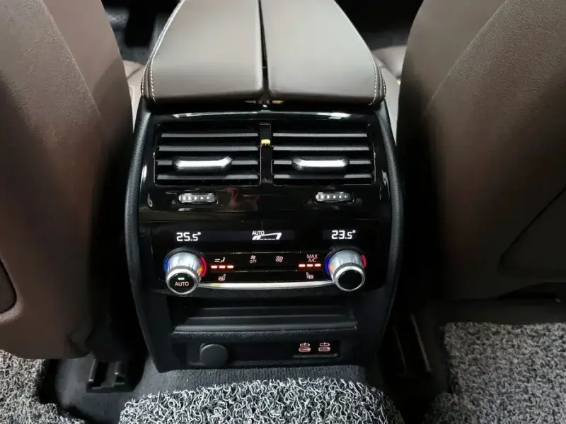 2021 BMW 6 серии с пробегом 28 042 км