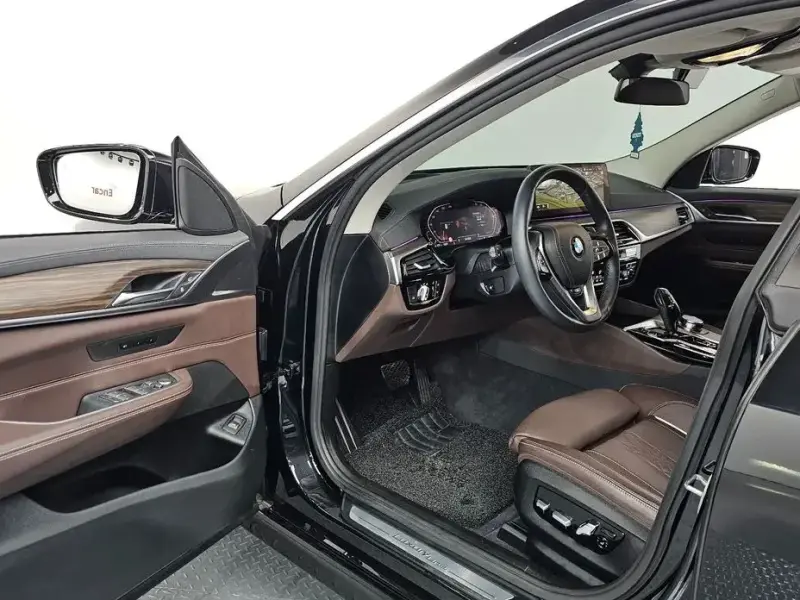 2022 BMW 6 серии с пробегом 54 199 км
