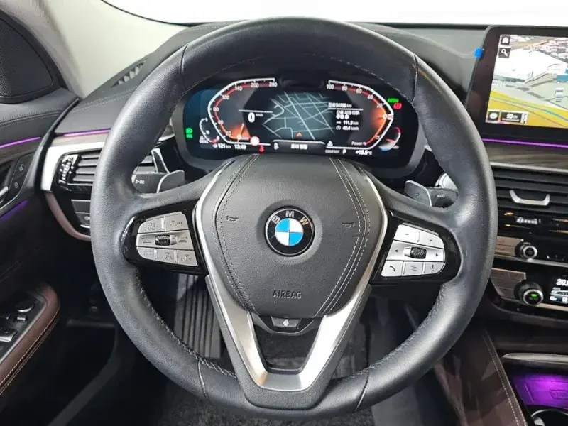 2022 BMW 6 серии с пробегом 54 199 км