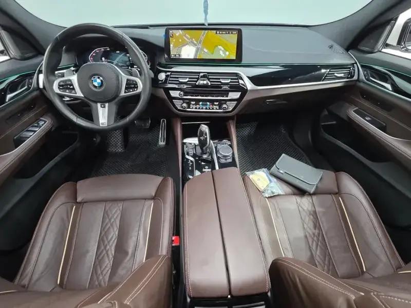 2024 BMW 6 серии с пробегом 49 672 км