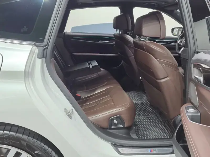 2024 BMW 6 серии с пробегом 49 672 км