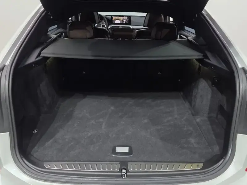 2024 BMW 6 серии с пробегом 49 672 км