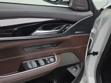 2024 BMW 6 серии с пробегом 49 672 км