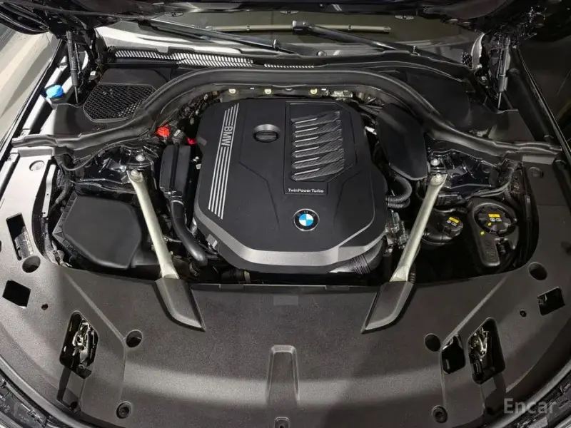 2021 BMW 6 серии с пробегом 40 309 км