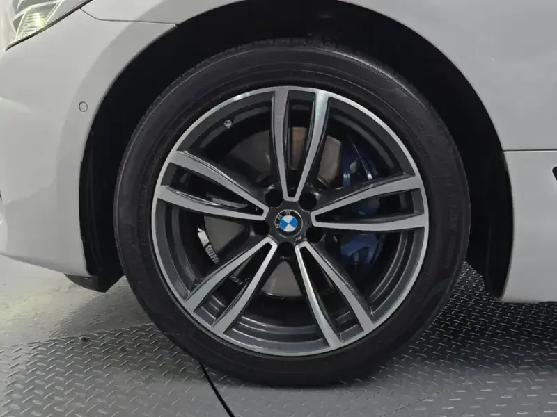 2021 BMW 6 серии с пробегом 81 430 км