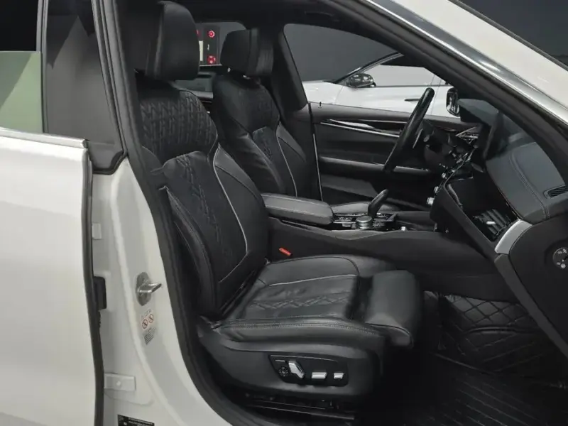 2021 BMW 6 серии с пробегом 81 430 км