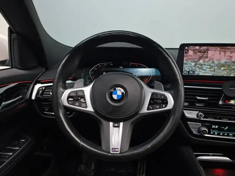 2021 BMW 6 серии с пробегом 81 430 км