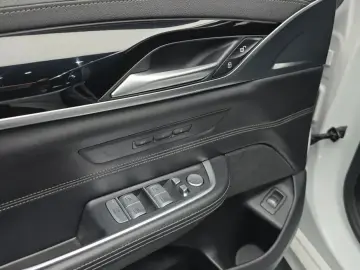 2021 BMW 6 серии с пробегом 81 430 км