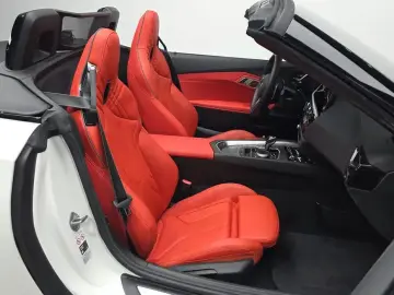 2024 BMW Z4 с пробегом 18 122 км
