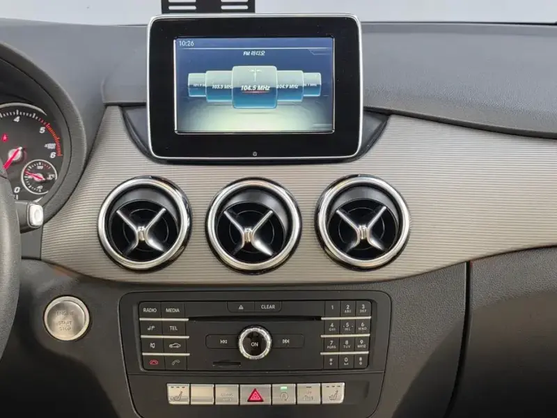 2017 Mercedes-Benz B-Класс с пробегом 125 689 км