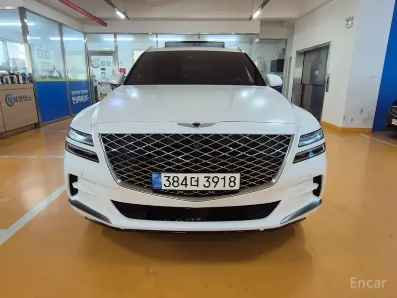 2023 Genesis GV80 с пробегом 41 068 км