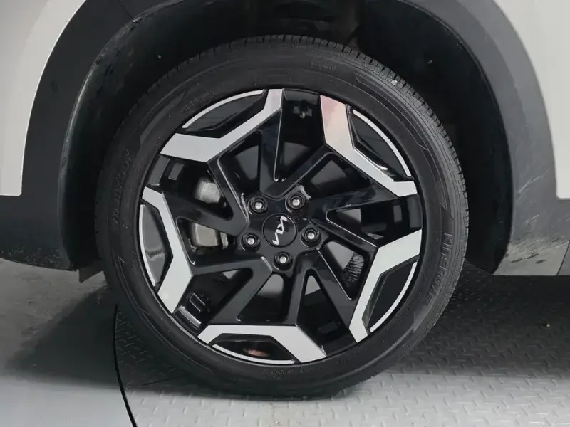 2023 Kia Seltos с пробегом 36 163 км