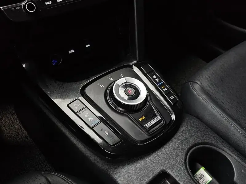 2024 Kia Seltos с пробегом 15 721 км
