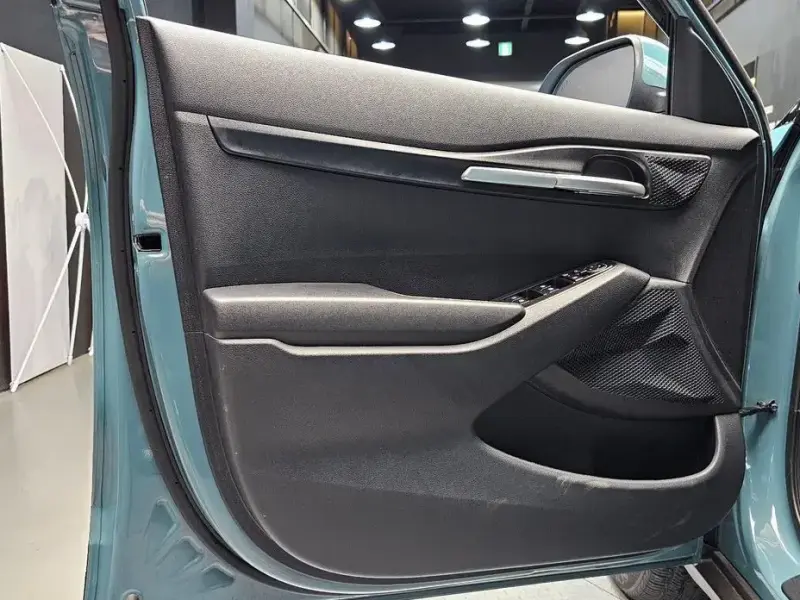2024 Kia Seltos с пробегом 15 721 км
