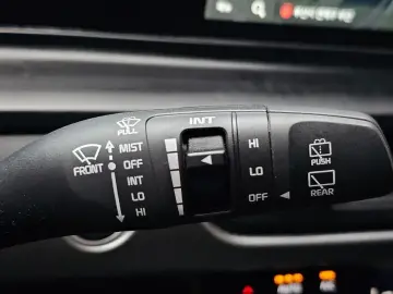 2024 Kia Seltos с пробегом 15 721 км