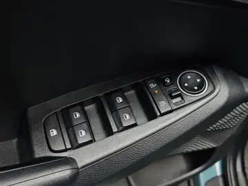 2024 Kia Seltos с пробегом 15 721 км