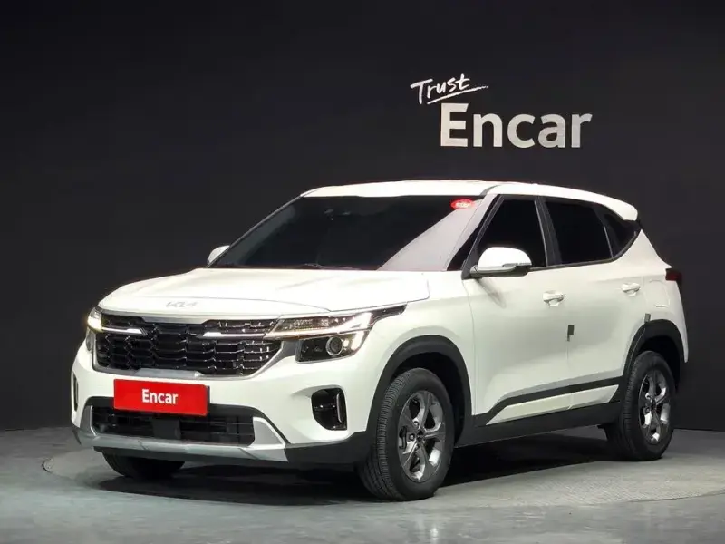 2023 Kia Seltos с пробегом 18 611 км